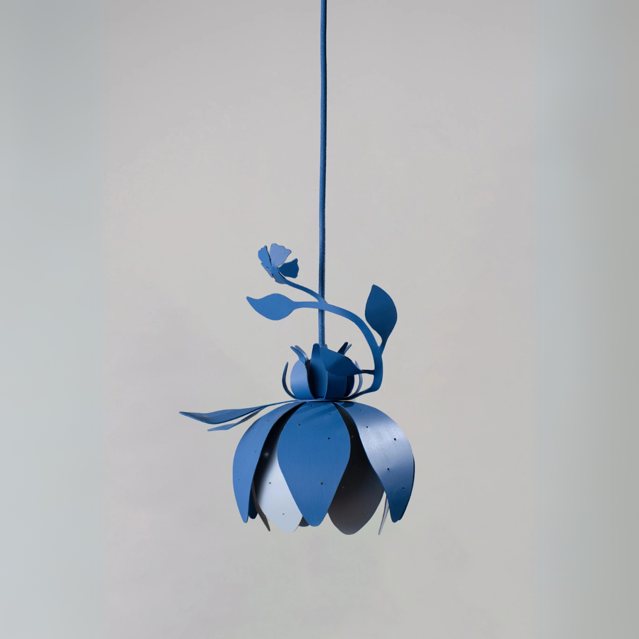 Botanica Pendant - Lake with Frost