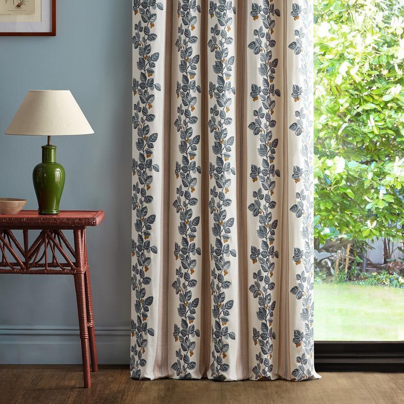 Cobnut Stripe - Porcelain / Blossom