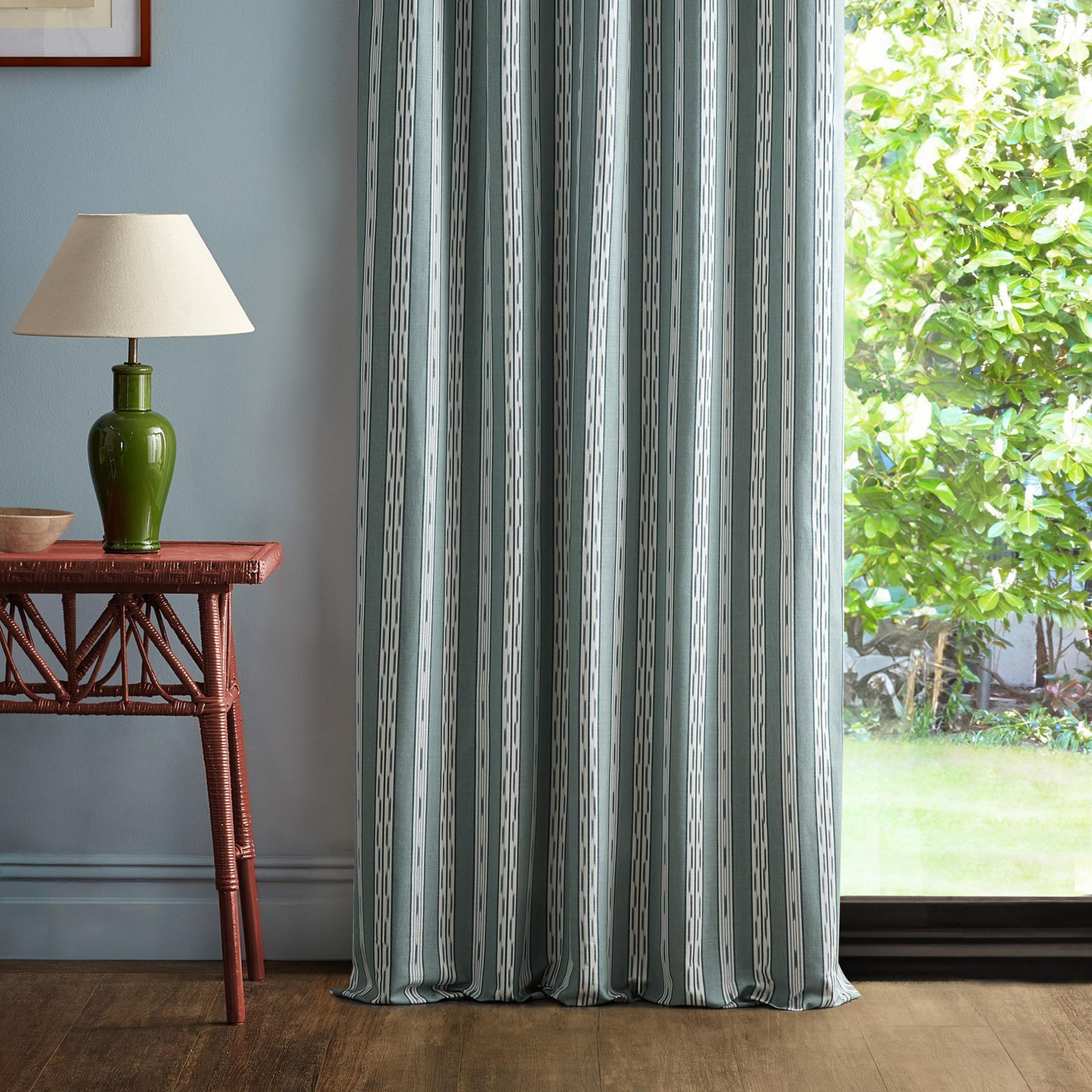 Jamandi Stripe - Porcelain / Blue