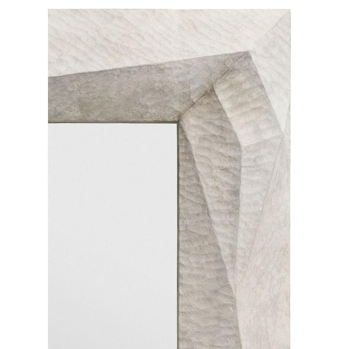 Benue Mirror On Hand