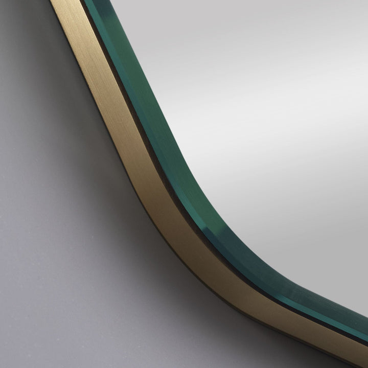Strata Mirror