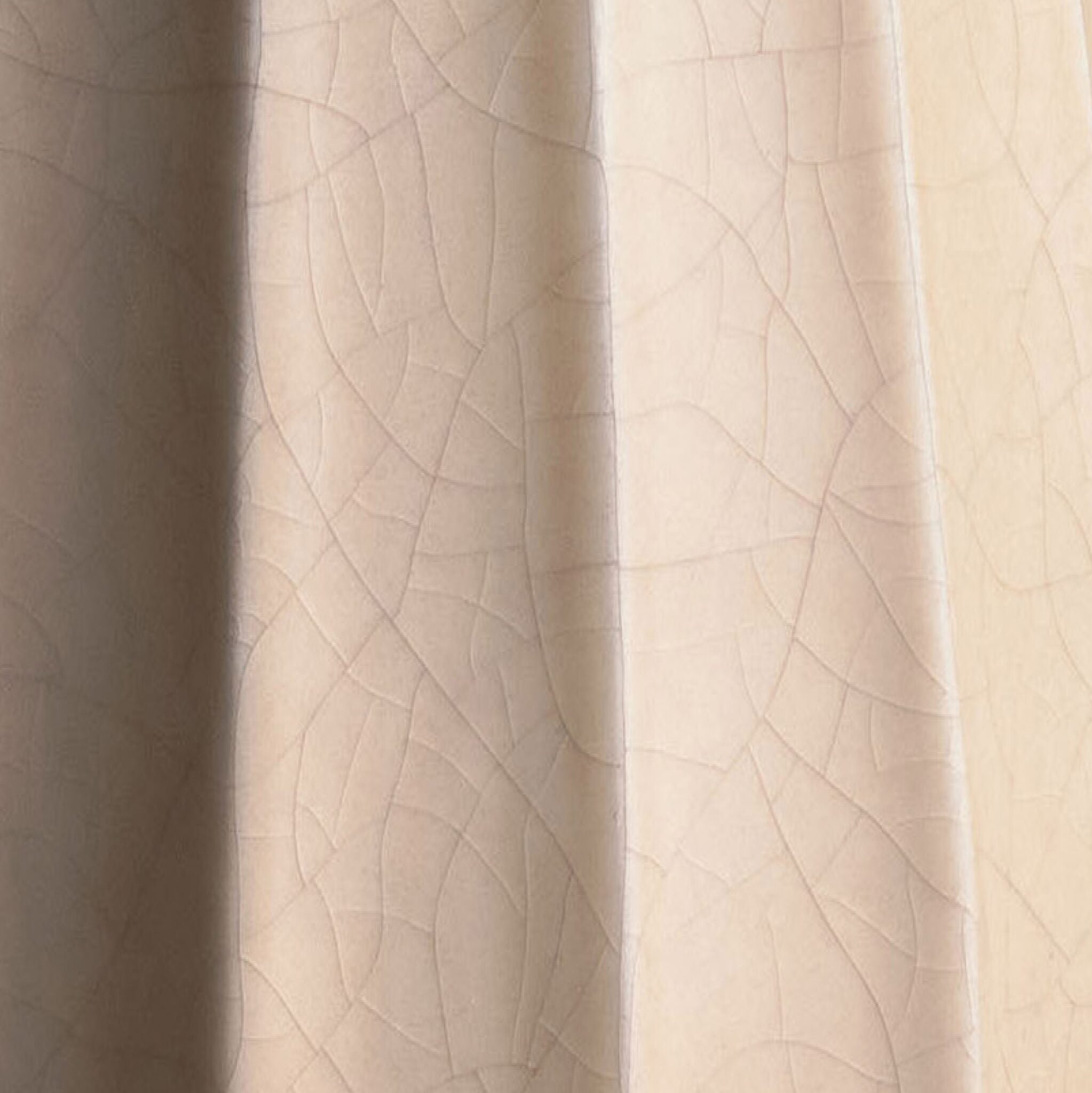 Canele Table Lamp - Creme