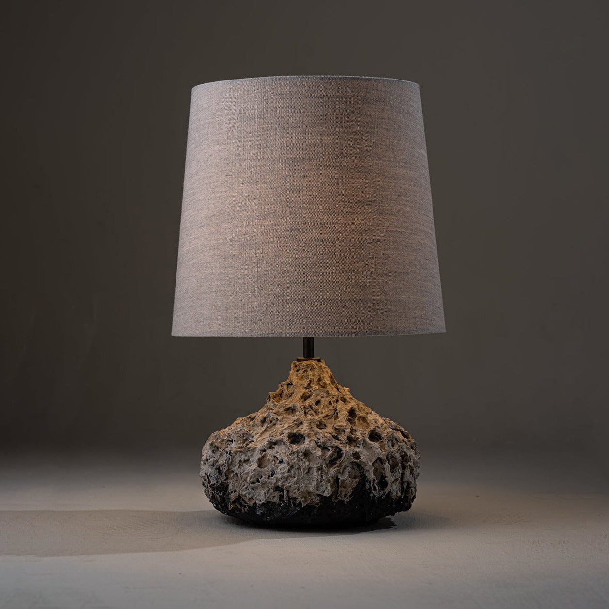 Ara Lamp
