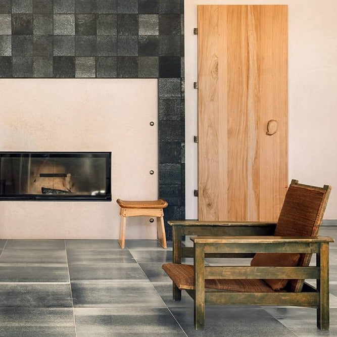 Entre Elegance Et Tradition - RM 1036 04