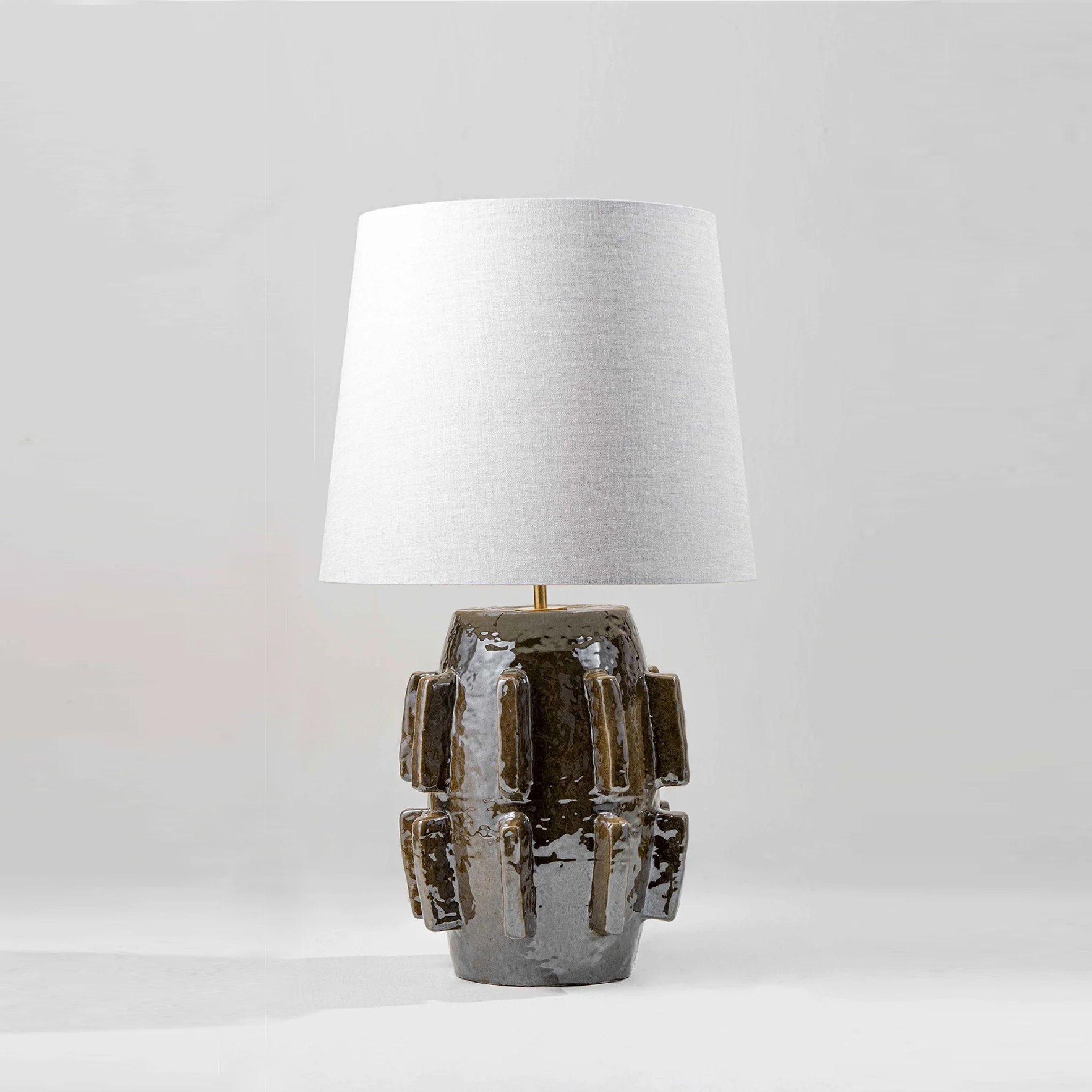 Barbara Lamp - Walnut