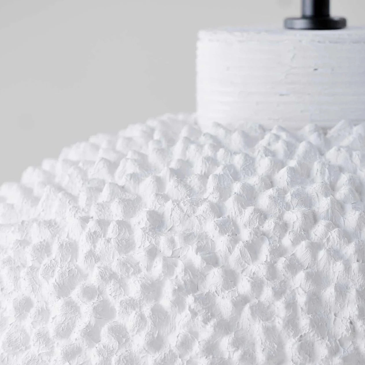 Casaubon Oval Lamp Small - Biscuit