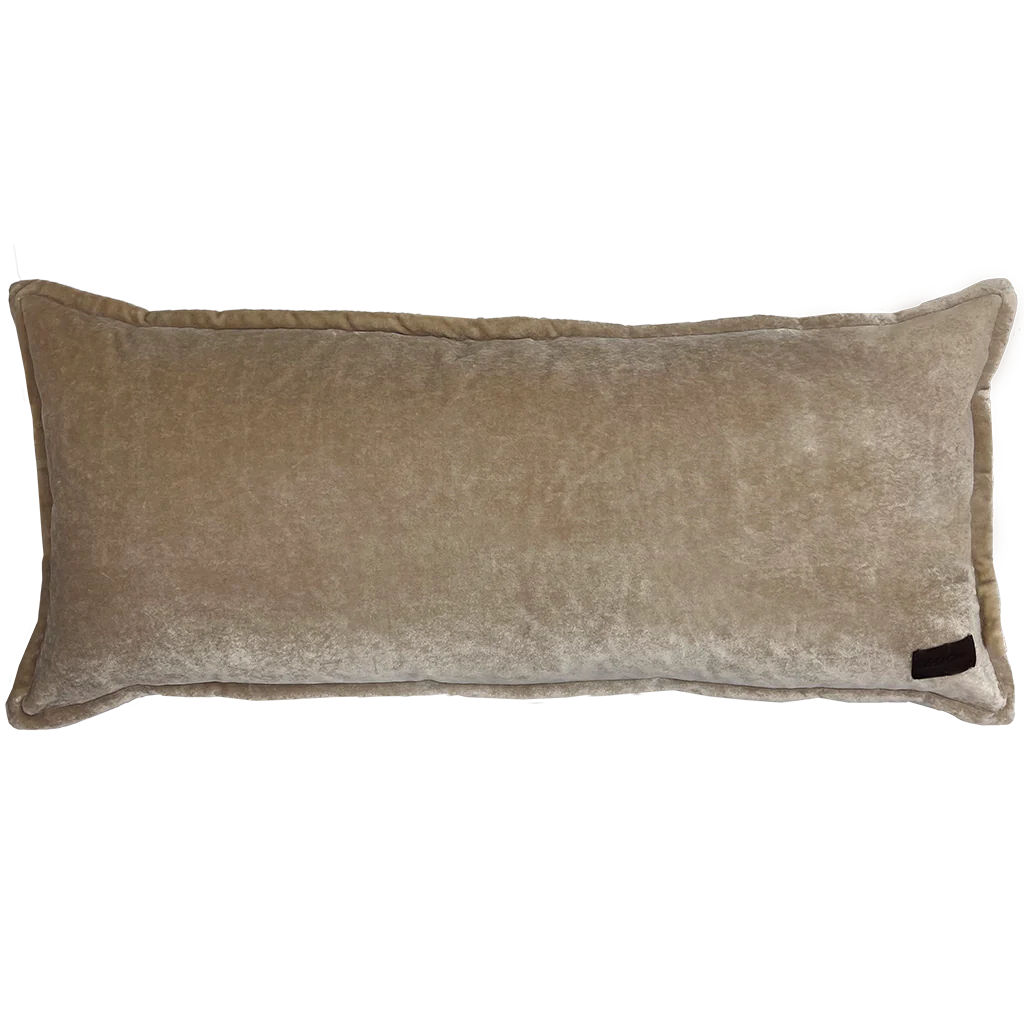 Eskimo Velvet Cushion - Husky