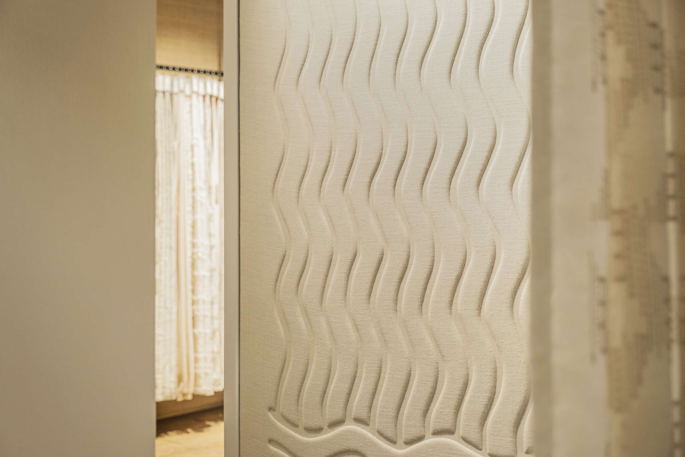 Wave Lin - Petite Houle - RM 1054 01