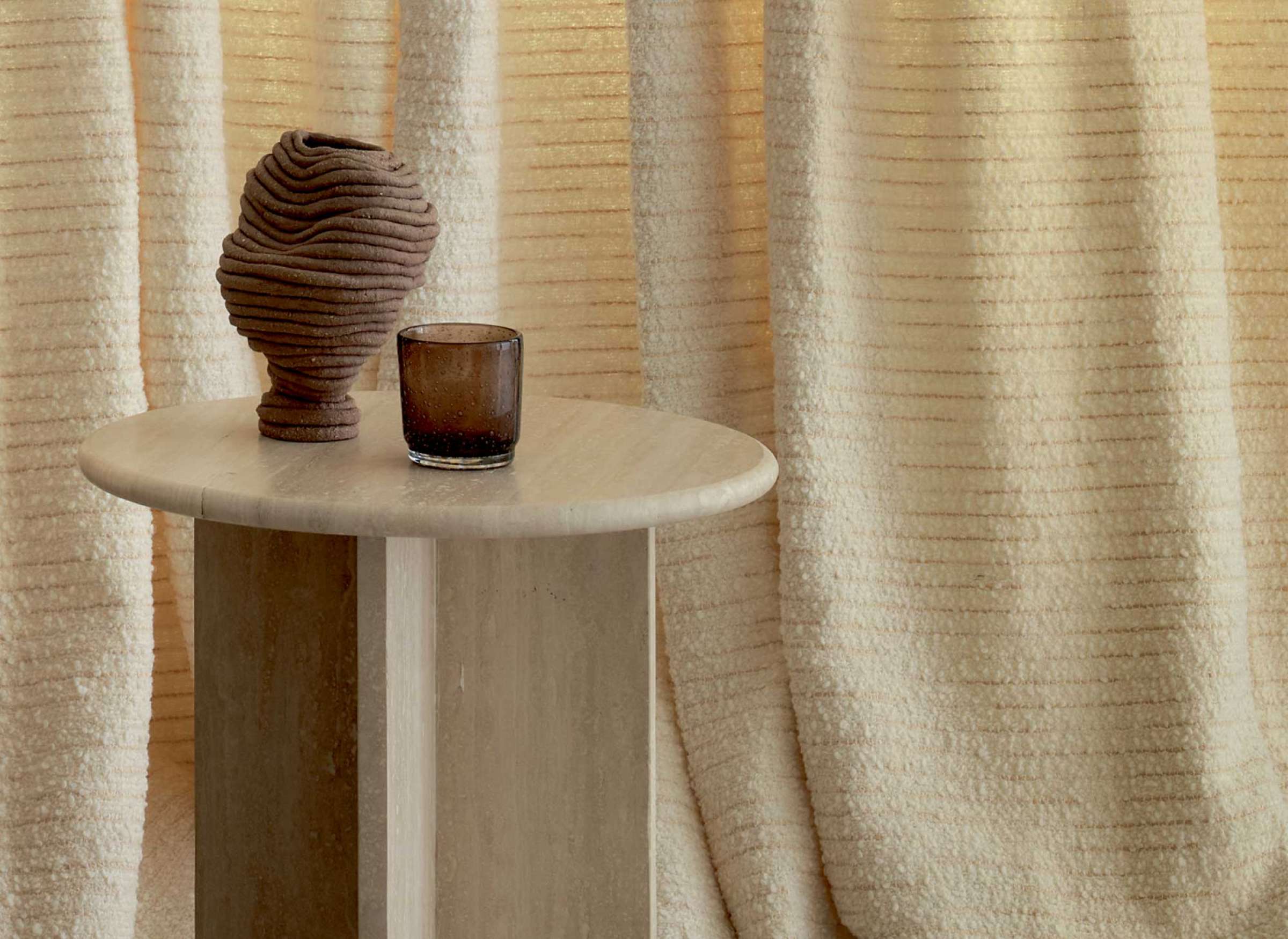 Kirsten - Peau De Miel