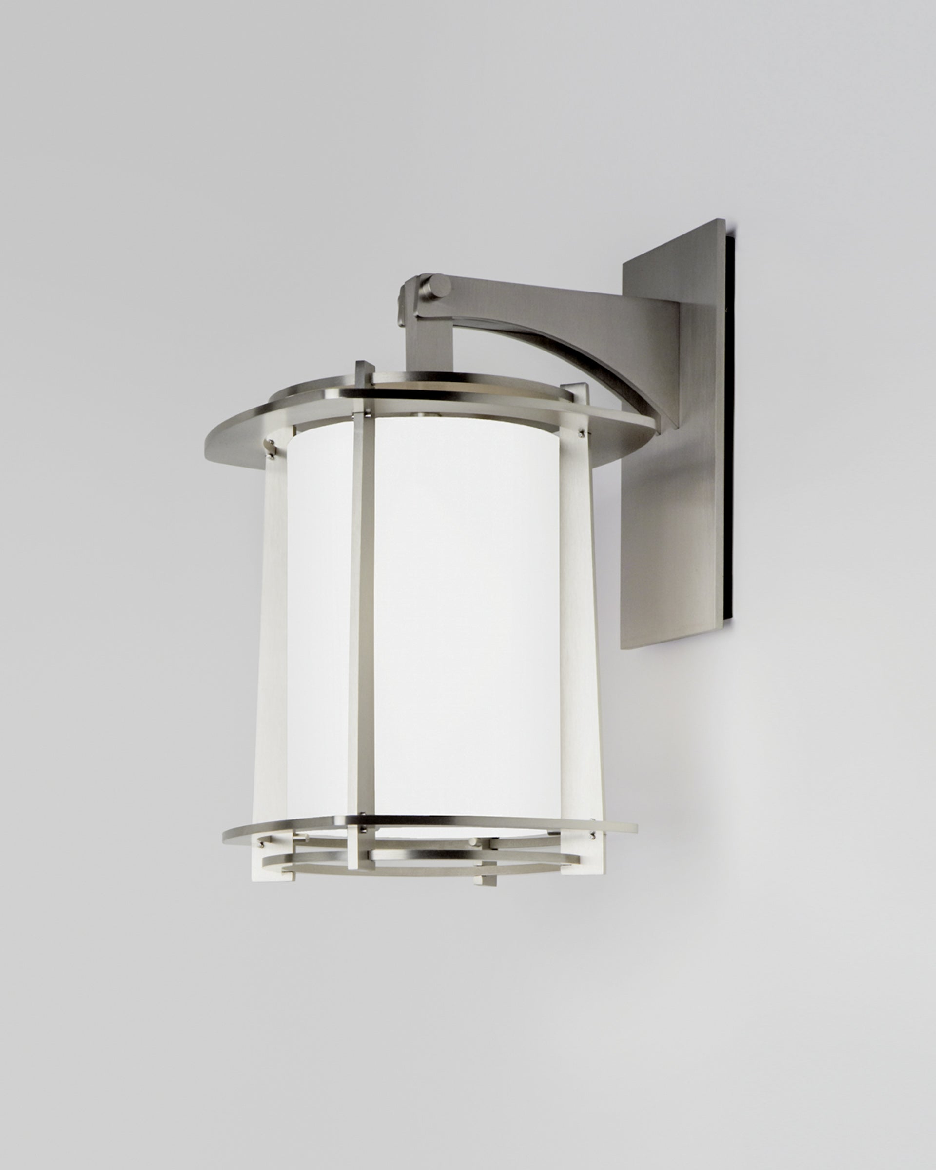 Premier 4-Fin Sconce Exterior