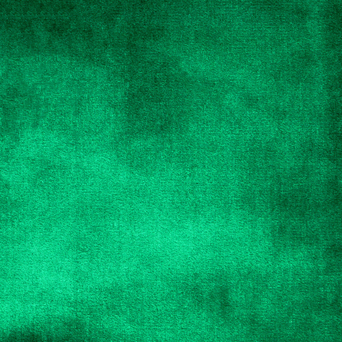 Traviata - Malachite   Nc18