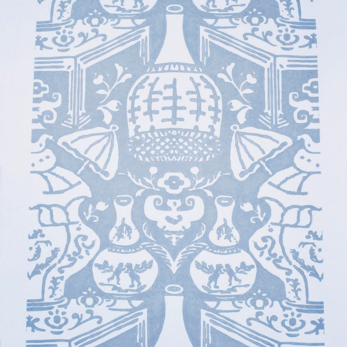 The Vase - Pale Blue    Nc15