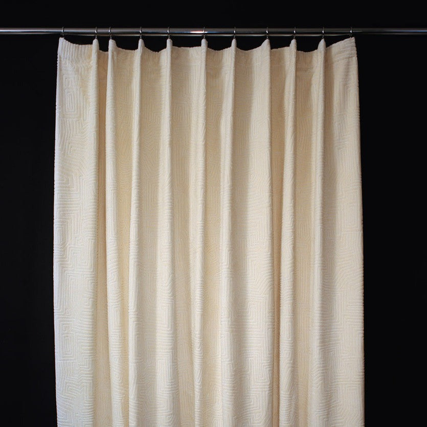 Deja Vu Jamais - Ivory