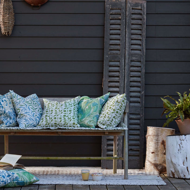 Acanthus - Nettle/Sky Blue