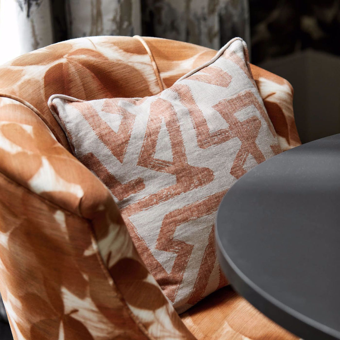 Izumi - Temple Gry / Diffused Light