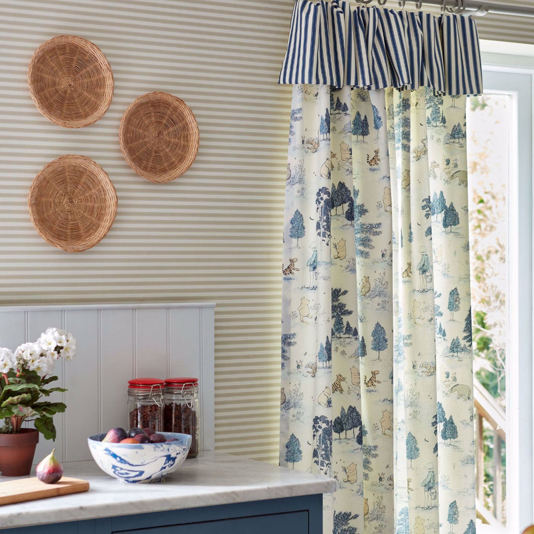 Winnie the Pooh - Macaron Green