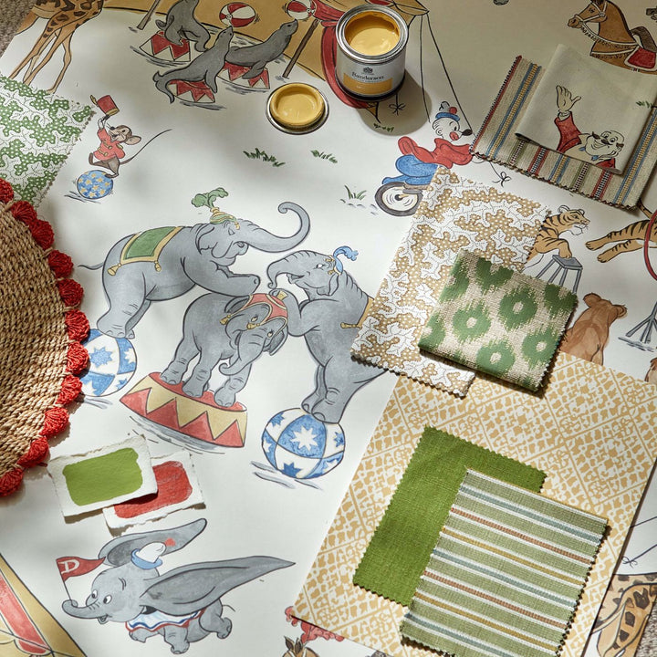 Dumbo Wallcovering - Peanut Butter & Jelly