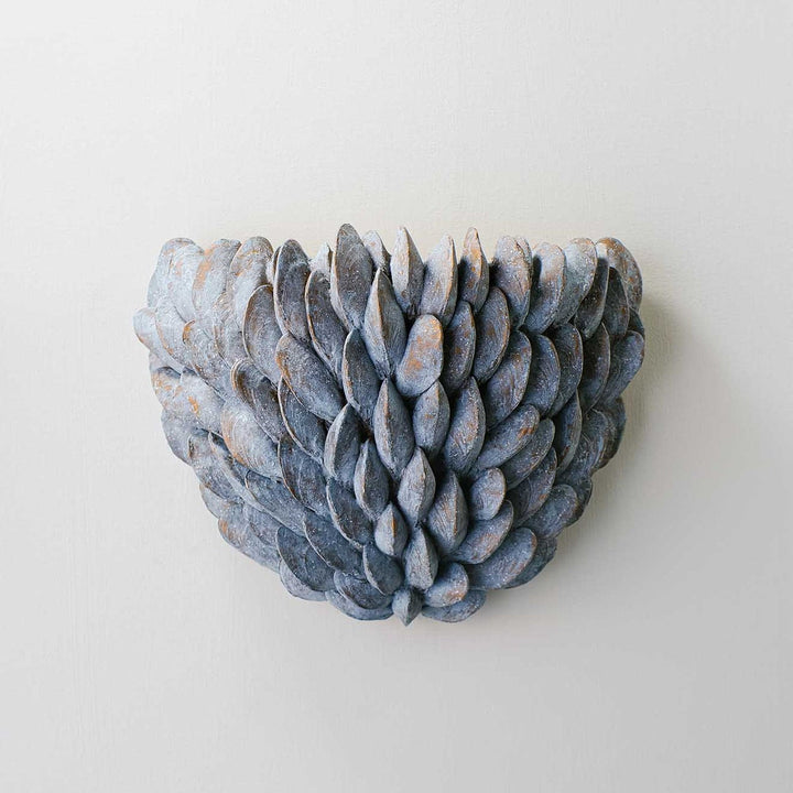 Mussel Shell Uplighter Large - Blue Verdigris with Etched Gold