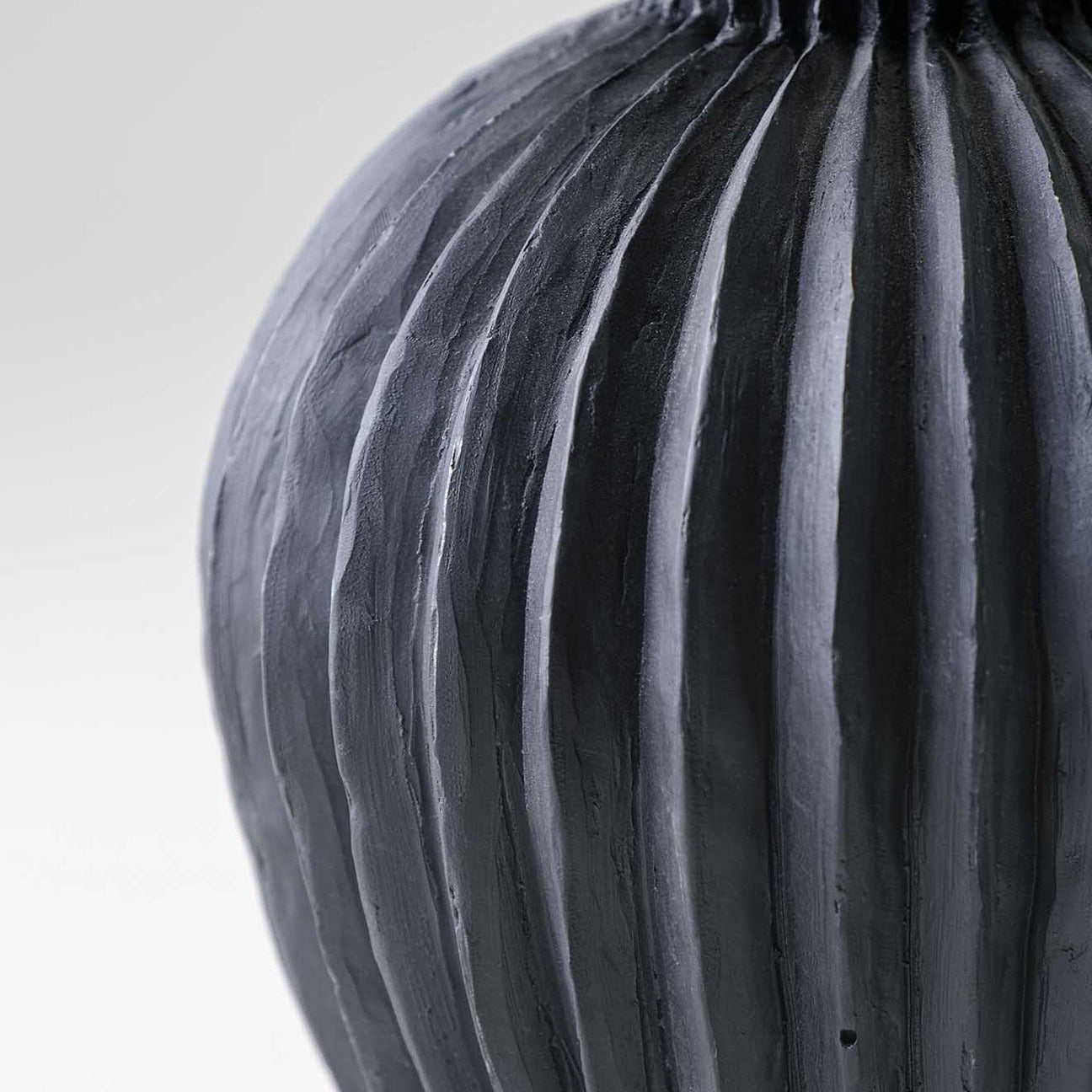 Constance Lamp Small - Bronzed