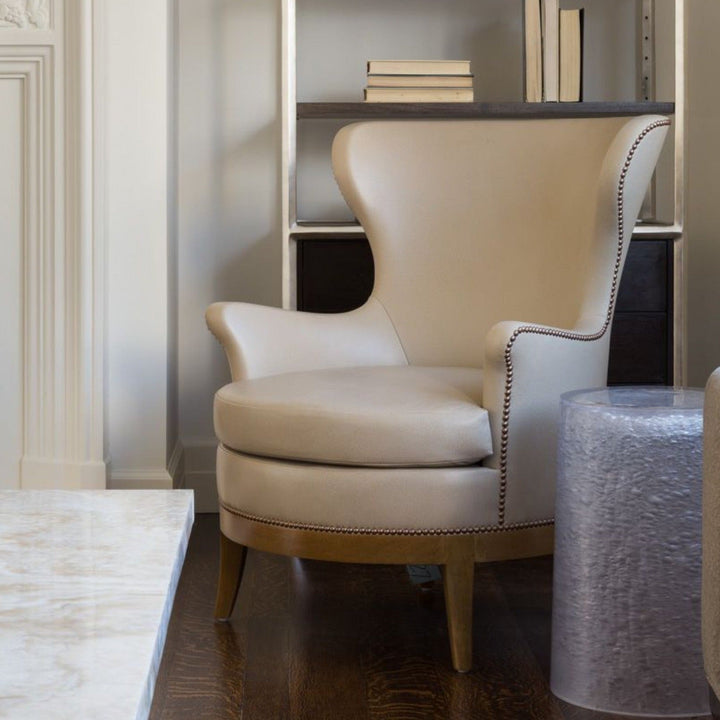 Beso Lounge Chair - Standard