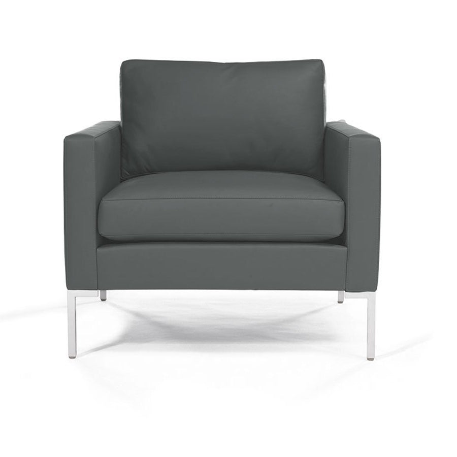 Madison Lounge Chair With Metal Leg