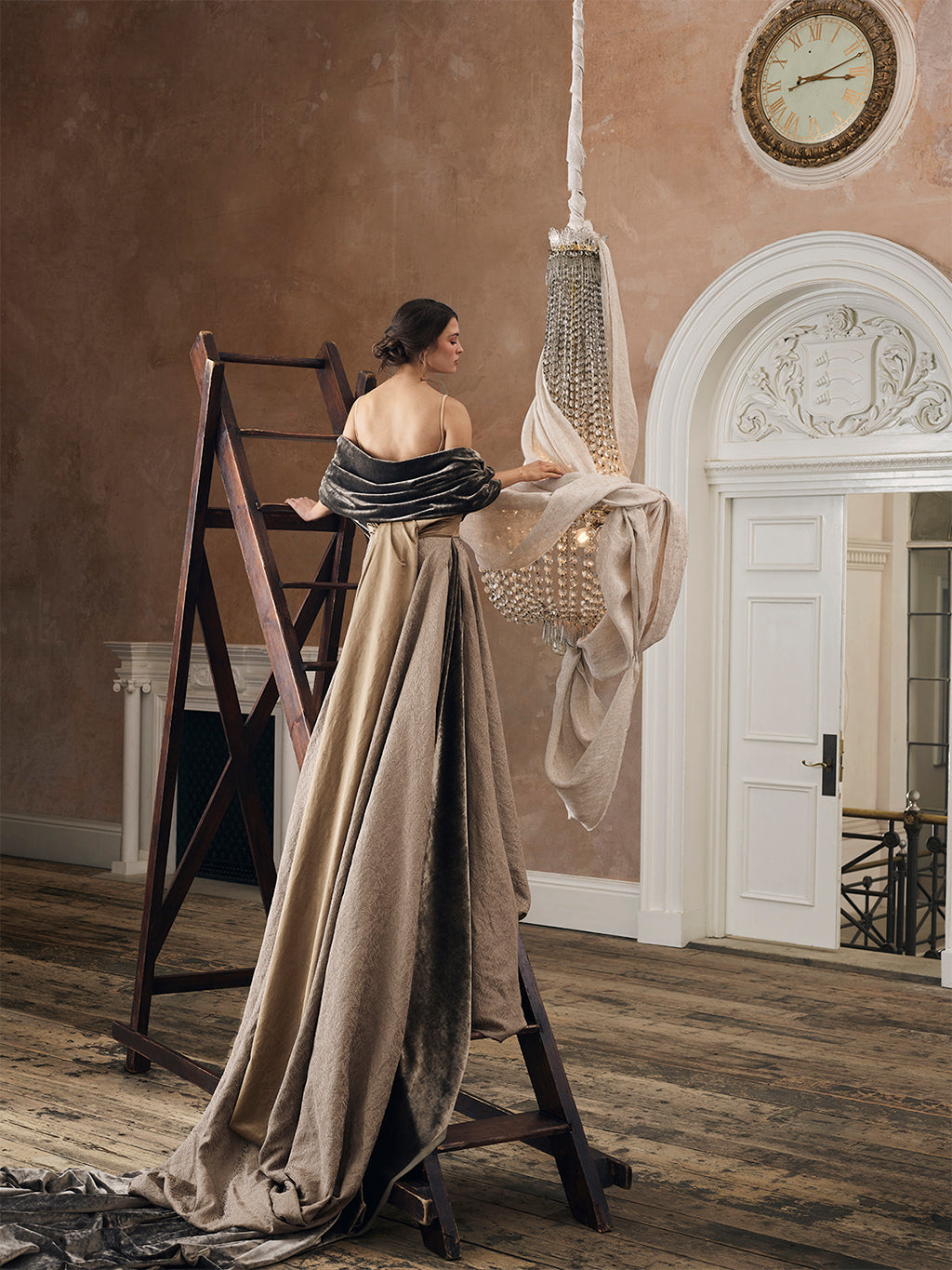 Smoking Jacket - Gold