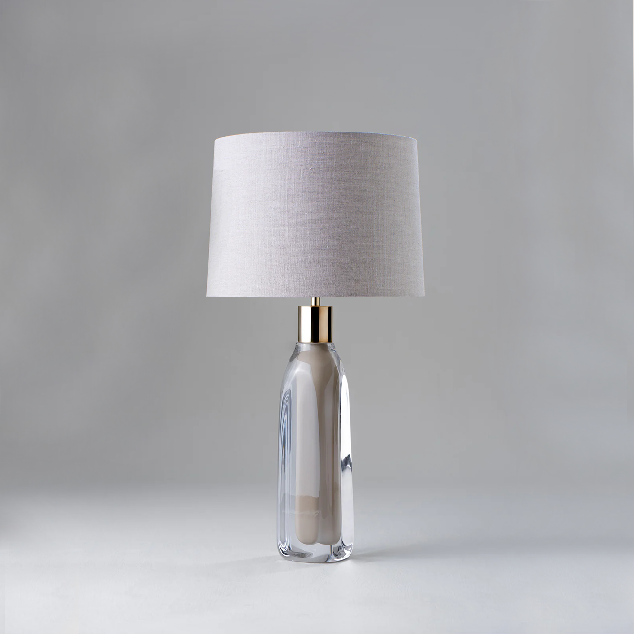 Fitzgerald Lamp Large - Moth