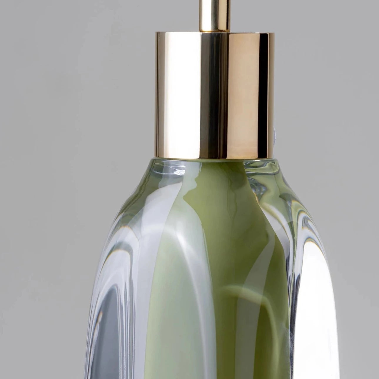 Fitzgerald Lamp Large - Split Pea